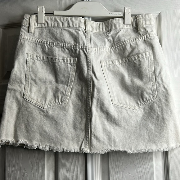 We The Free White Denim Skirt Mini Raw Hem Zipper 31 - Picture 4 of 5